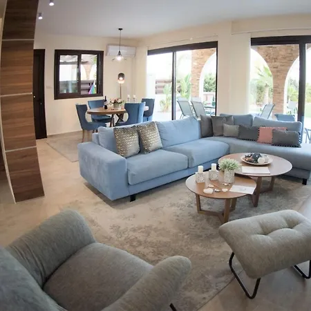 Villa Nirvana Seafront Agia Napa