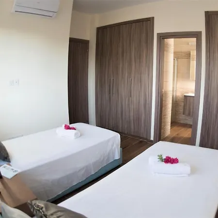 Nirvana Seafront * أيا نابا