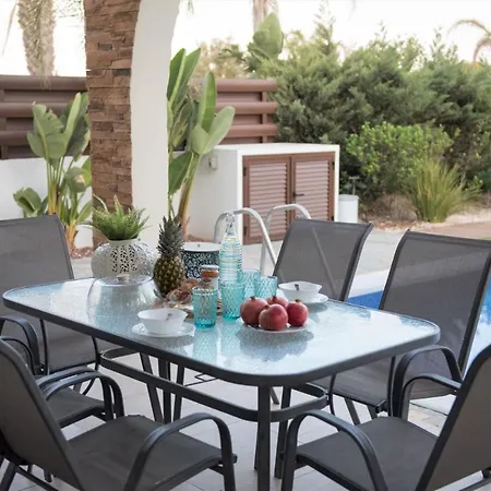 Nirvana Seafront * أيا نابا